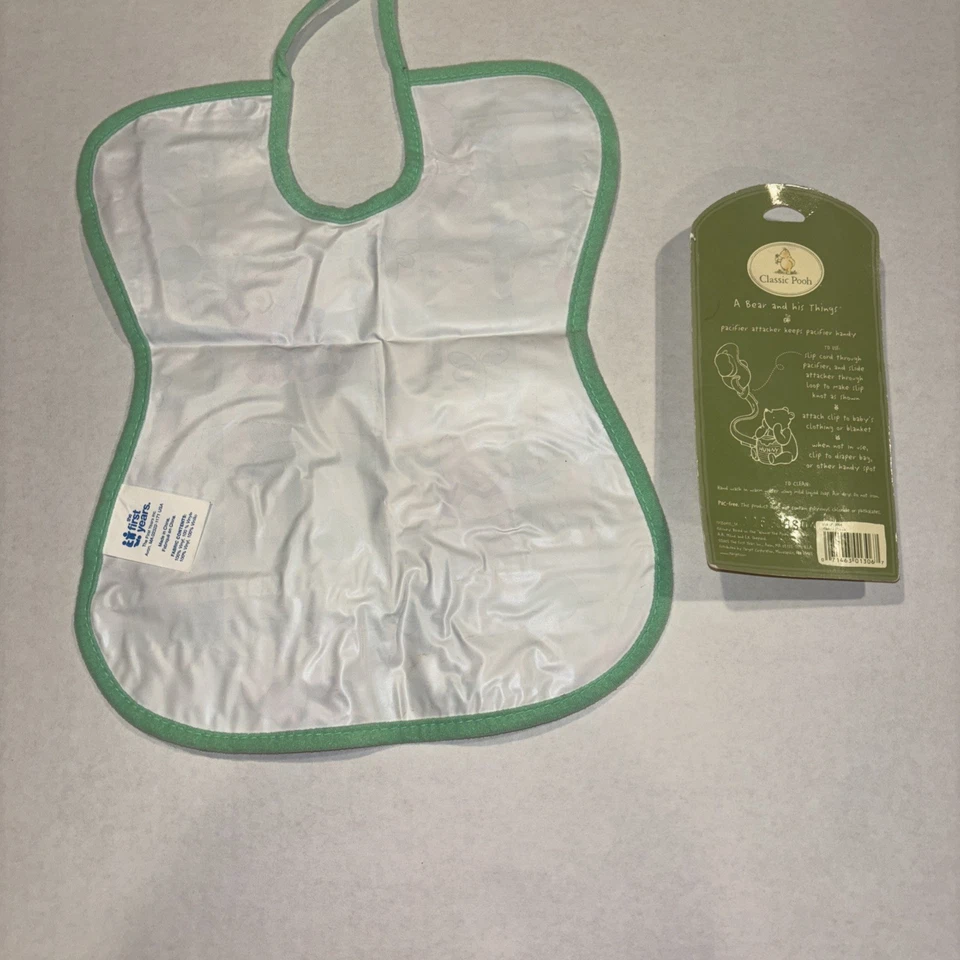 Clip babero y chupete Pooh vintage. Excelente Estado Foto 2 de 2