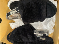 UGG Fluff Yeah Women s Slide Slippers Black Faux Fur Shearling Open Toe US 11