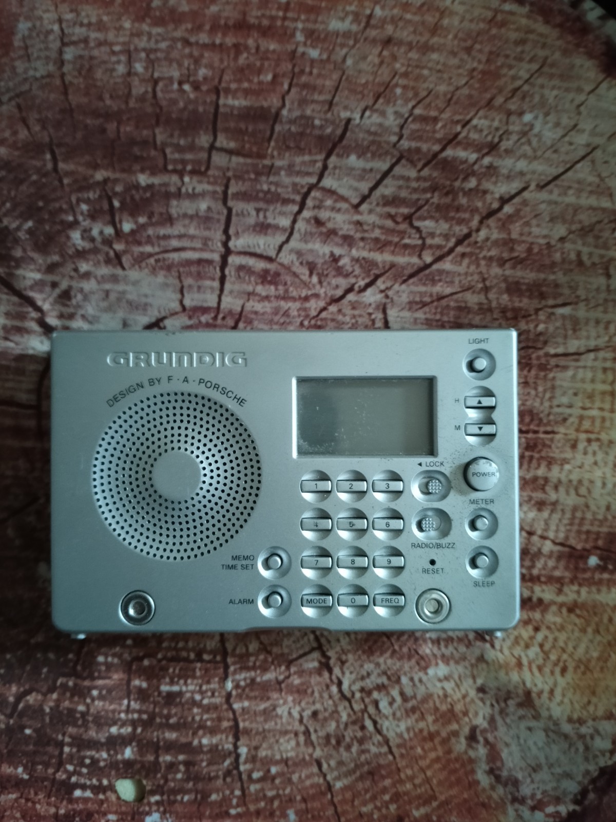 Grundig World Receiver YB-P 2000 Yacht Boy P 2000 Porsche Design Vintage