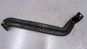 Halter Batterie oben 61217549425 BMW 325d DPF Touring Bj 2009 E90 / E91/ 2686012