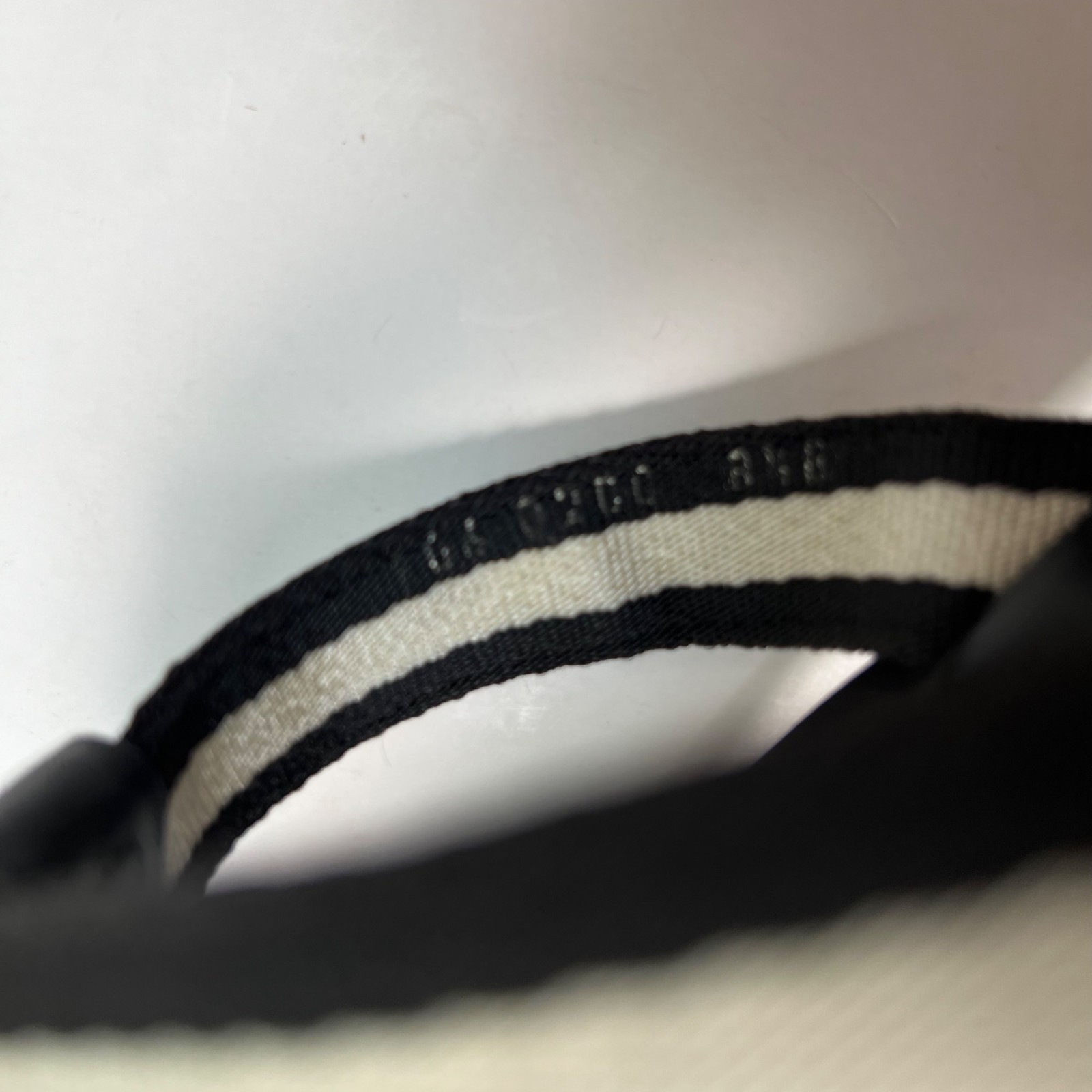 Vintage GUCCI Women's Striped Canvas Sandals With Gold "G" Women's Size 8.5 NEW thumbnail 8