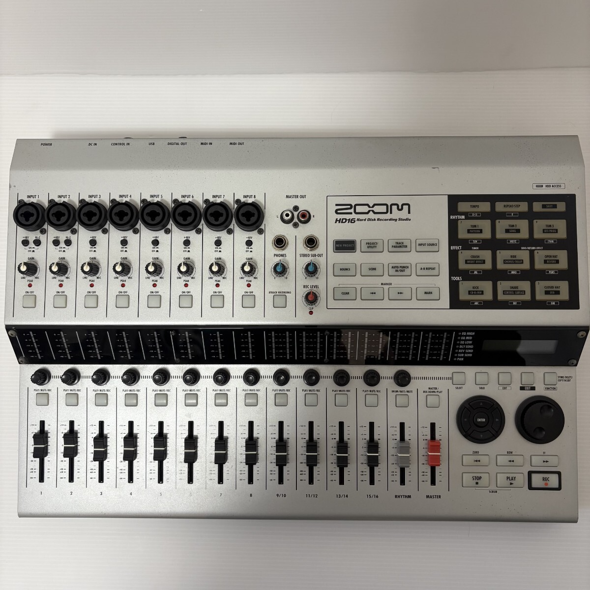Zoom HD16 16-Track Hard Disk Recorder Effects Drum Machine Tested