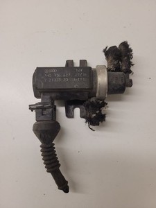 Volkswagen PASSAT B5 1999 Diesel Turbolader Druckwandler Magnetventil DRA9147