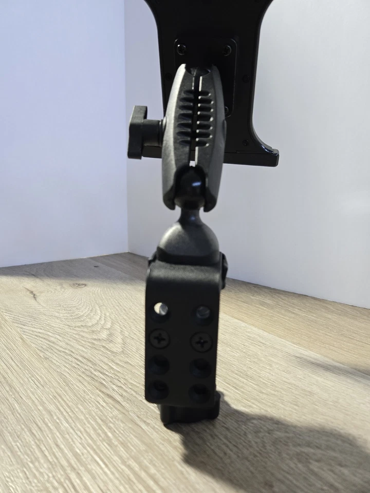 Akron Tablet Or Phone Holder - Image 2 of 4