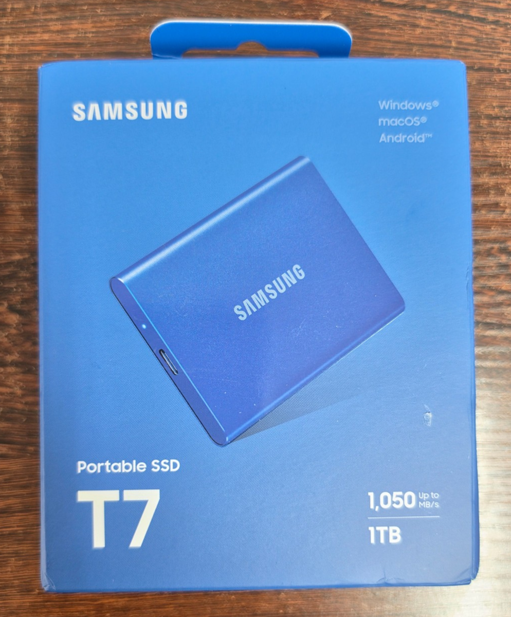 New Samsung T7 1TB Portable External SSD in Blue - SEALED IN BOX