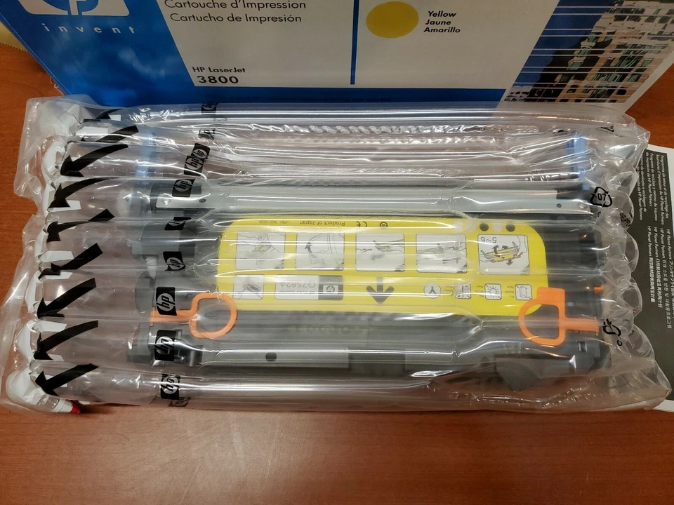 Nuevo Cartucho Sellado Caja Abierta HP Q7582A Amarillo LaserJet 3800 Original OEM Foto 2 de 4