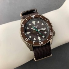 Seiko 5 Sports Automatic Divers SRPD85 Men’s Watch JPN 8
