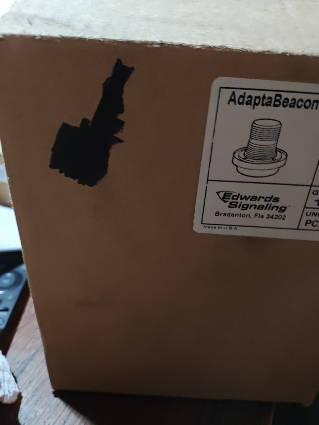 EDWARDS SIGNALING 50R-N5-40WH Warning Light,40W Halogen,Red Flashing Light