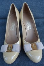 Ferragamo Vara Bow Tan Patent Leather Platform Stilettos Heels Pumps 8.5 B Shoes