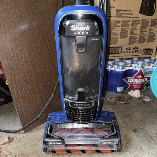 Shark APEX DuoClean Upright Vacuum Cleaner QU922QBL Used