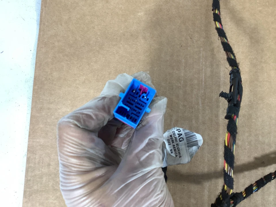 Cable arnés cableado escotilla maletero puerta trasera Porsche Cayenne 2008-2010 OEM. Foto 2 de 4