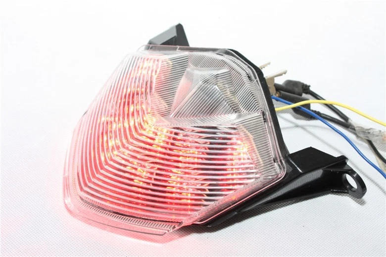 Luz trasera LED señal de giro de freno para Kawasaki Z750/ZX-10R/ZX1000/ZX-6R/ZX600 Cle Foto 3 de 4