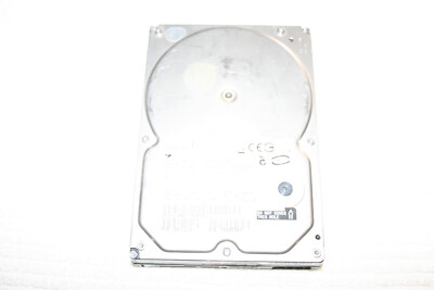 Hitchi Deskstar 7200rpm 500GB SATA hard disk drive - HDS725050KLA360 -WORKING