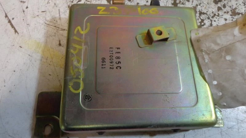 Módulo de control electrónico ECM del motor compatible con 86-87 MAZDA B-2000 27174 Foto 3 de 4