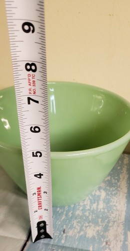 FIRE KING JADEITE SPLASH PROOF BOWL, MEASURING CUPS, SPOON REST - Picture 8 of 9