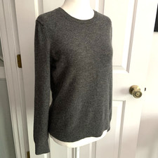 Lands End 100 Cashmere Sweater Women  s Small 6-8 GrayCrewneck Classic Soft