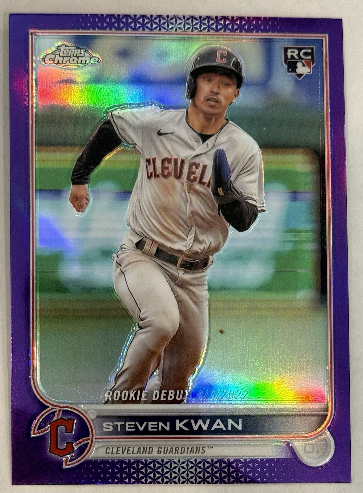 2022 Topps Chrome Update Steven Kwan RC Purple Refractor Rookie #USC85 Guardians