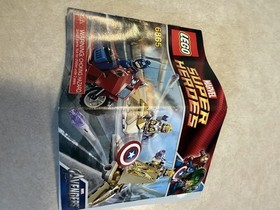 LEGO Marvel: Captain America's Avenging Cycle (6865)