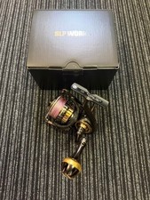 Daiwa 19 Certate Custom Body LT2500-XH Spinning Reel Near Mint JDM