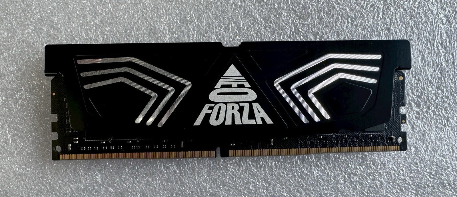 （Not Working) Neo Forza 16GB DDR4-3200 U-DIMM CL16 1.35V NMUD416E82