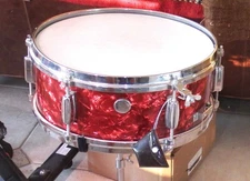 Vintage 1970 s Japanese 5 by 15 RED  Pearl Wrap snare drum