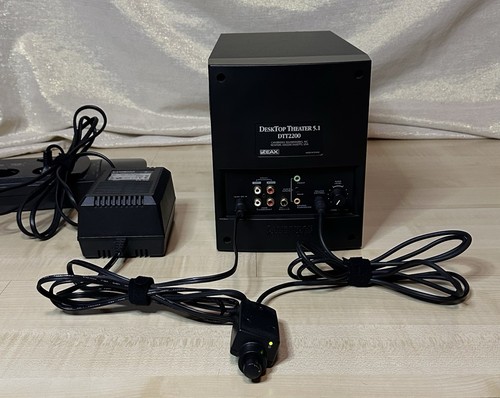 Cambridge SoundWorks DTT2200 Subwoofer + Netzteil + LED Control Pod - Bild 8 von 9