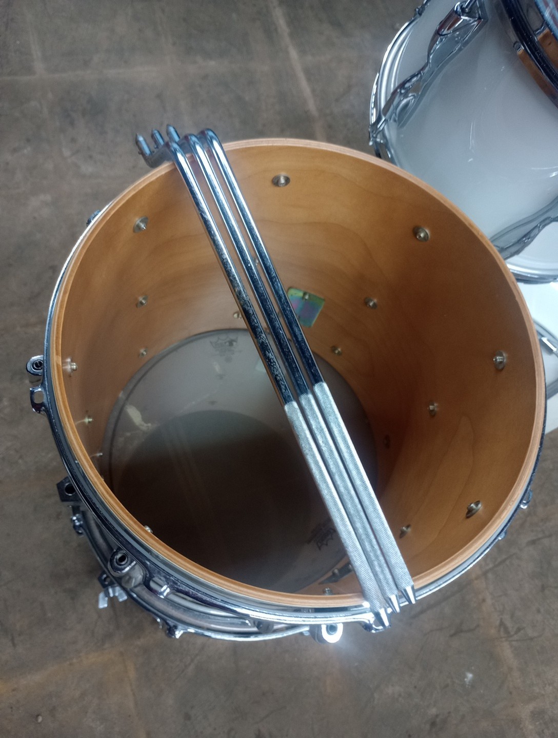 Yamaha Recording Custom 4 pc kit white