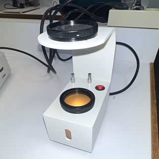 Weiße Laborlampe aus Metall mit Rundlinse/Filter Gemmologisches Licht