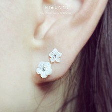 16g Mother of pearl flower cartilage earring, helix conch tragus ear stud, 1pc