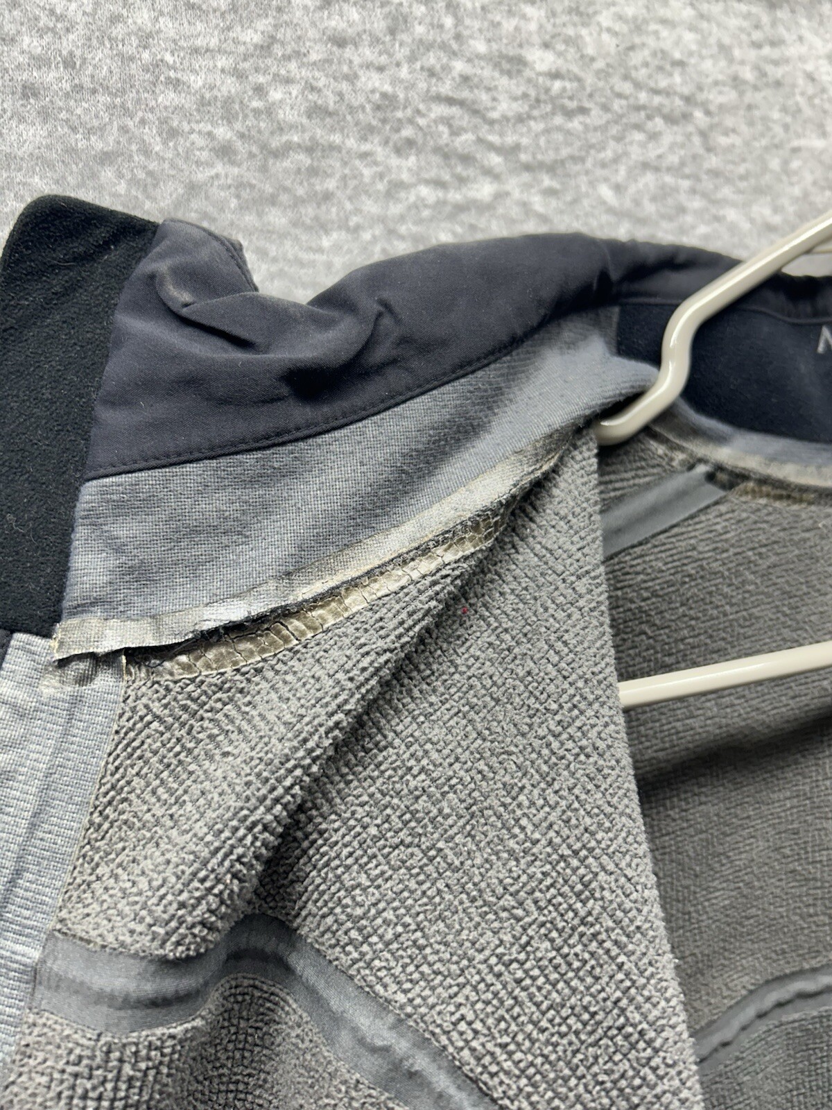 Arc'teryx Lightweight Softshell Jacket Windstoppe… - image 12