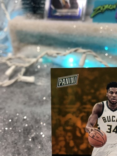 Giannis Antetokounmpo 2022 Panini National Convention Orange /199 #30 - Picture 2 of 8