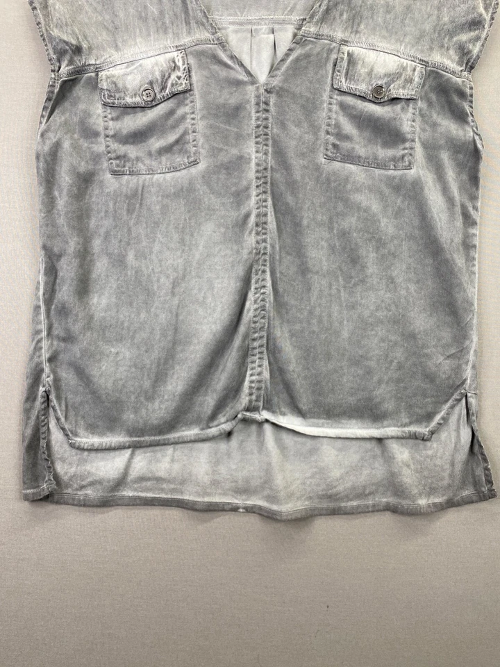 XCVI Mujer Gris Camiseta Top Manga Corta Cuello en V Bolsillos Talla X-Grande Foto 2 de 4