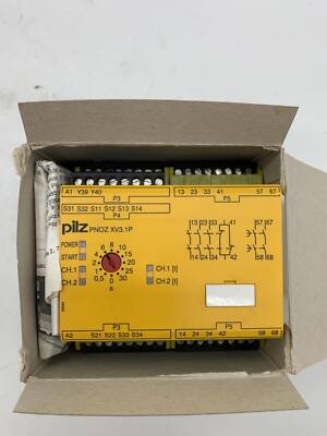 Pilz PNOZ XV3.1P C 3/24-240VACDC 3no 1nc 2no