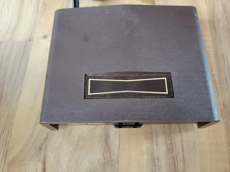 Vintage Channel Master VHF To UHF 40 Channel Block Converter Model 0746 W/O Box - Image 2 of 4