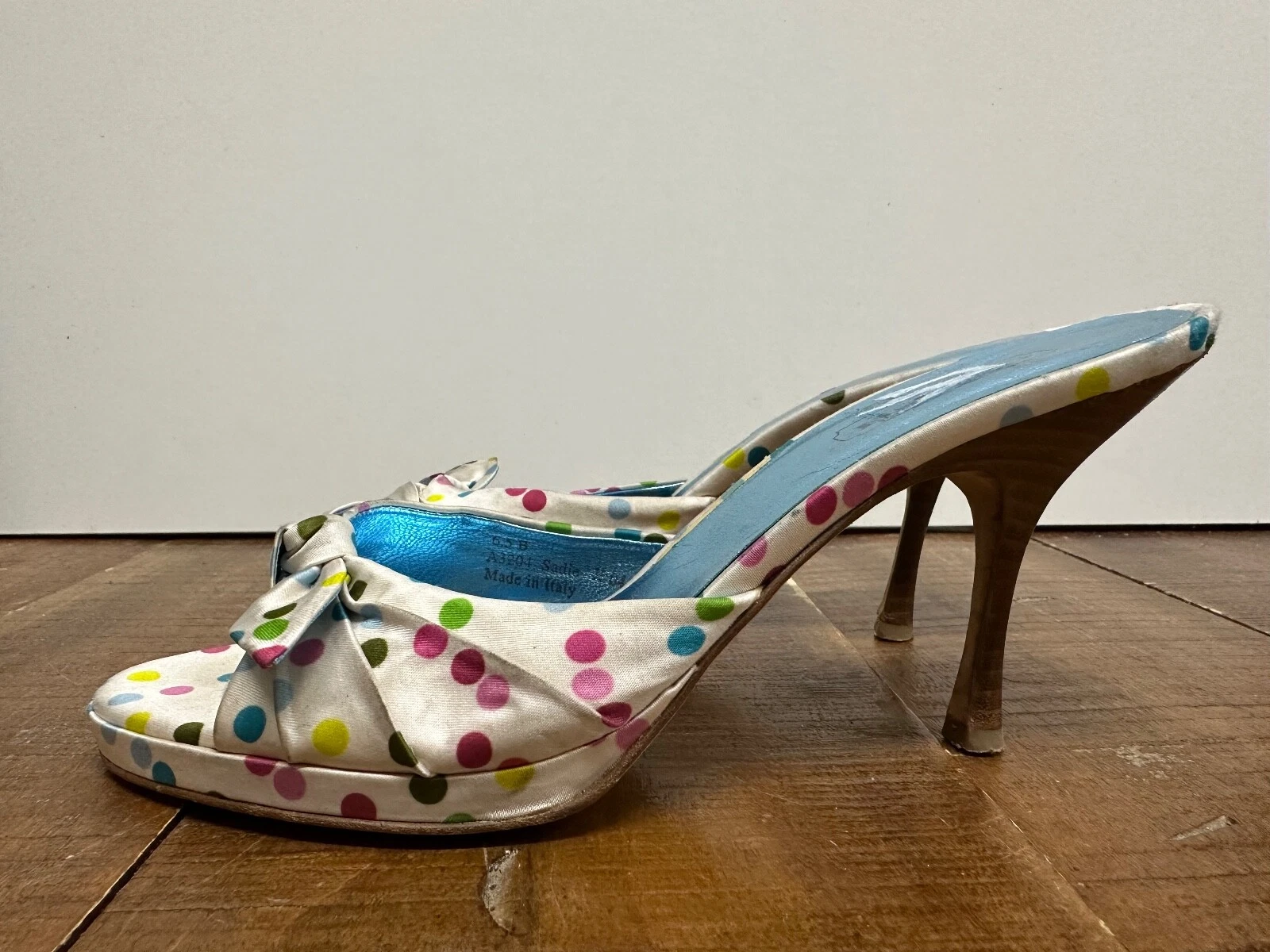 COACH donna taglia 6 5 B bianco raso multicolore pois tacco fiocco accenti