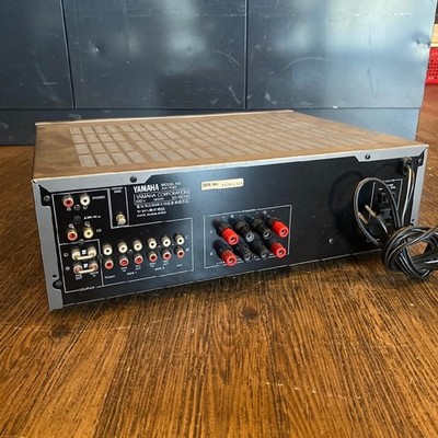 YAMAHA AX-590 Natural Sound Stereo Amplifier Integrated Amplifier