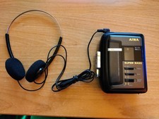 Aiwa Walkman HS-G15 Kassettenspieler + HP-M16 Kopfhörer + 6 Kassetten TOP