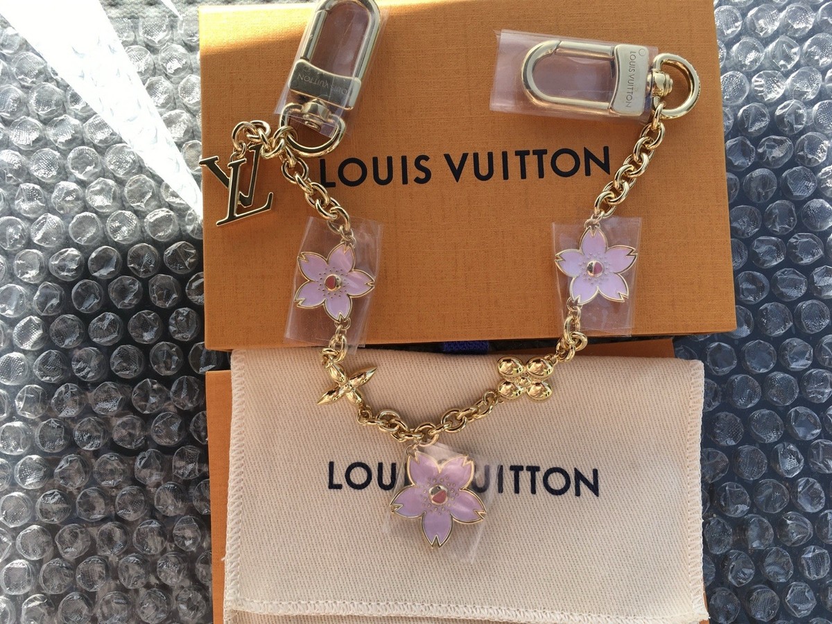 ルイヴィトン♡チャーム BNIB Louis Vuitton X Takashi Murakami 2025 Bag Charm Chain