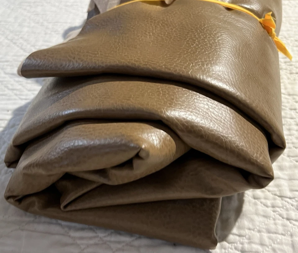 Fabric Scrap 55x84 Brown - Image 3 of 4