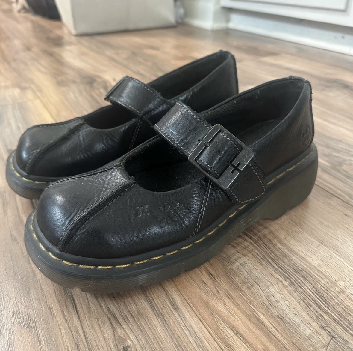 Dr. Martens 12277 Mary Jane Vintage Rare Daisy Splat Chunky Shoes