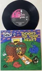 THE BEAT - DOORS OF YOUR HEART RARE 7" PAPER LABELS 1981 GO-FEET MOD SKA EX+!