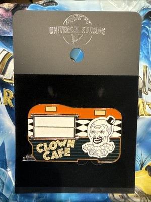 Universal Halloween Horror Nights 2025 HHN Terrifier Art The Clown