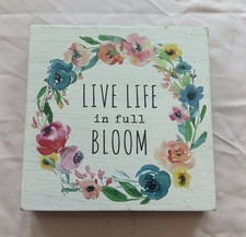 Live Life in Full Bloom spring summer floral ...