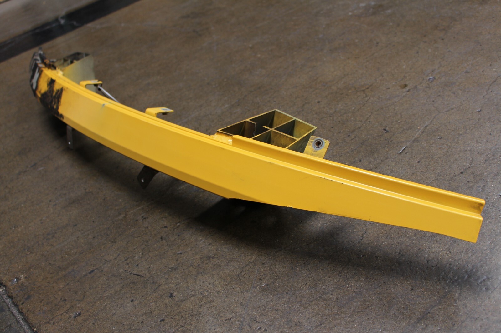 Lamborghini Gallardo Front Bumper Reinforcement Used P/N 400807107 sc 400807107A
