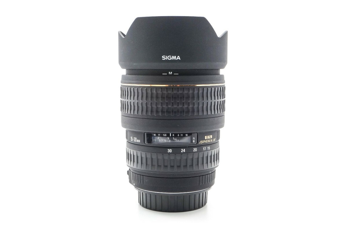 Sigma AF 15-30mm f3.5-4.5 EX DG Aspherical Lens for Canon EF Mount 