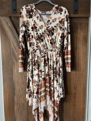 Venus Handkerchief Hem Dress Brown Beige Tan M Medium NWT