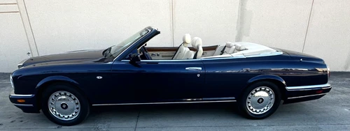 2001 Rolls-Royce Corniche 