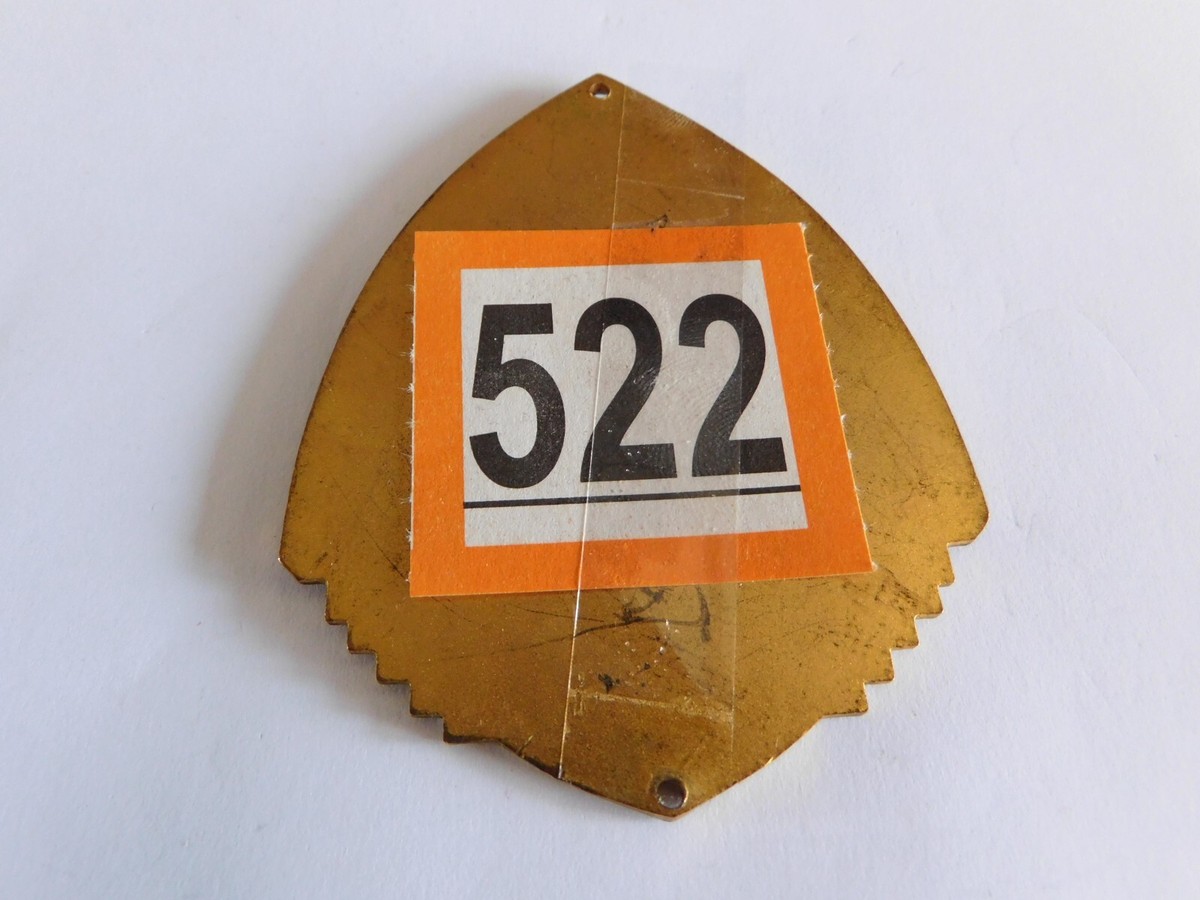 ドイツ自動車クラブ　ローランドラリーバッジ　1966年 Vintage Pre-War 1930 German NÜRNBERG Car Rally Club Auto
