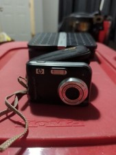 HP Photosmart M447 Black 2.4" LCD 3x Optical Zoom 5.0MP Digital Camera Untested