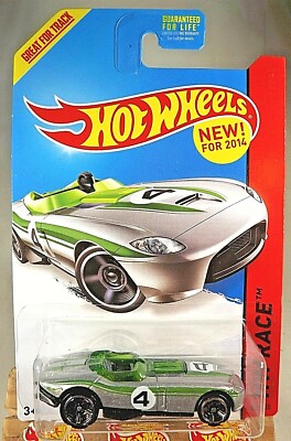 2014 Hot Wheels #155 HW Race-Thrill Racers RRROADSTER Silver Variant w/Blk MC5Sp